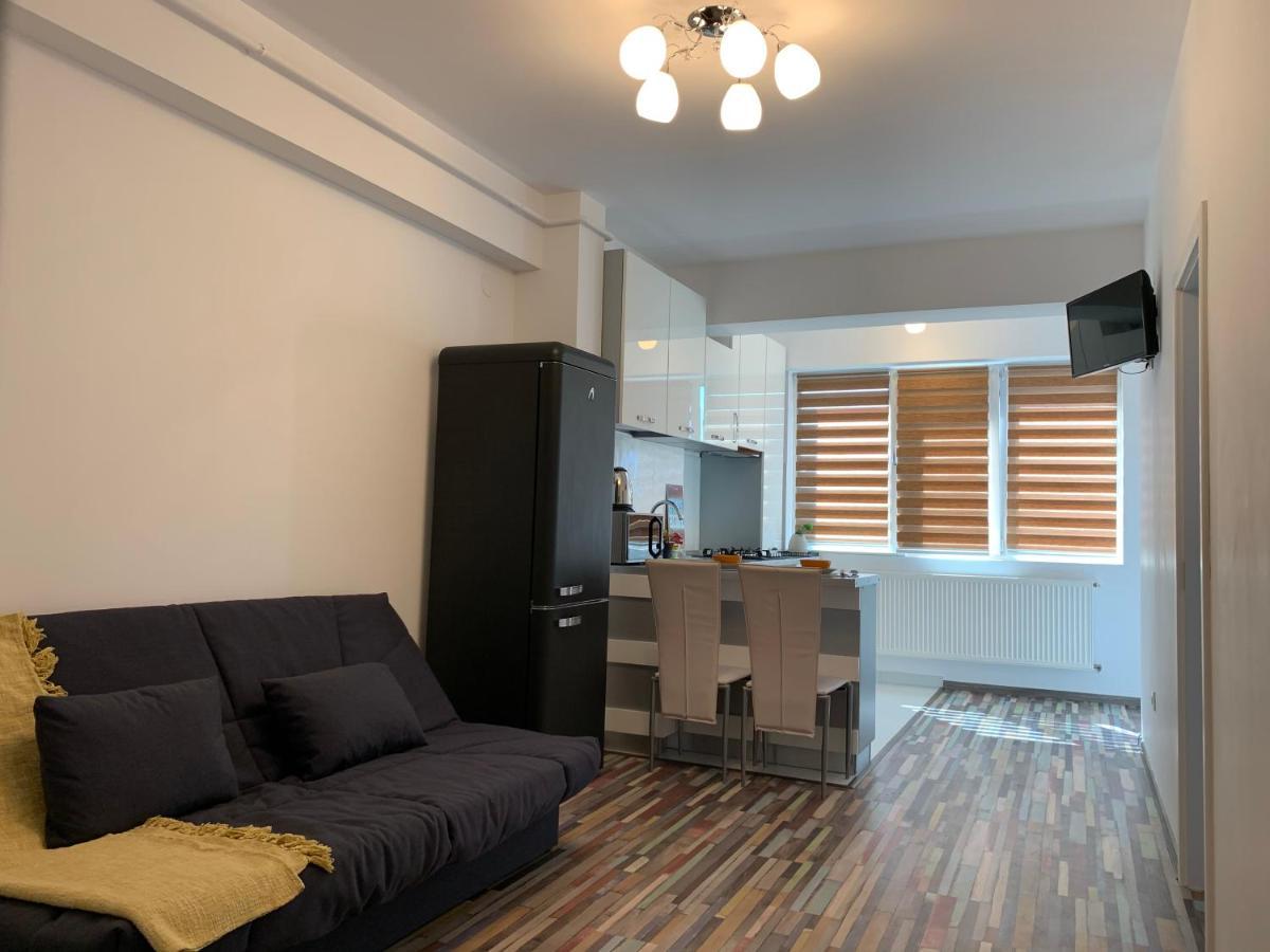 Studios & Apartments Palas By Glam Apartments Iasi Eksteriør billede