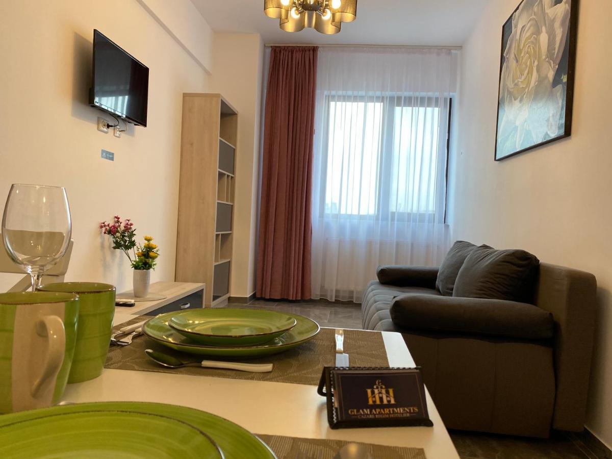 Studios & Apartments Palas By Glam Apartments Iasi Eksteriør billede