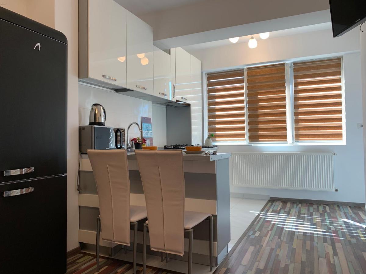 Studios & Apartments Palas By Glam Apartments Iasi Eksteriør billede