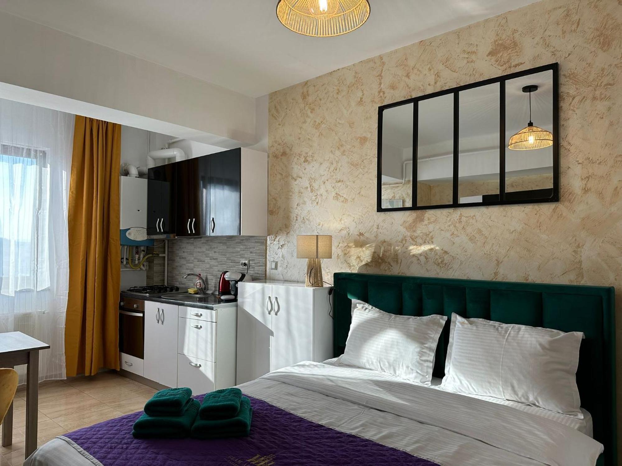 Studios & Apartments Palas By Glam Apartments Iasi Eksteriør billede