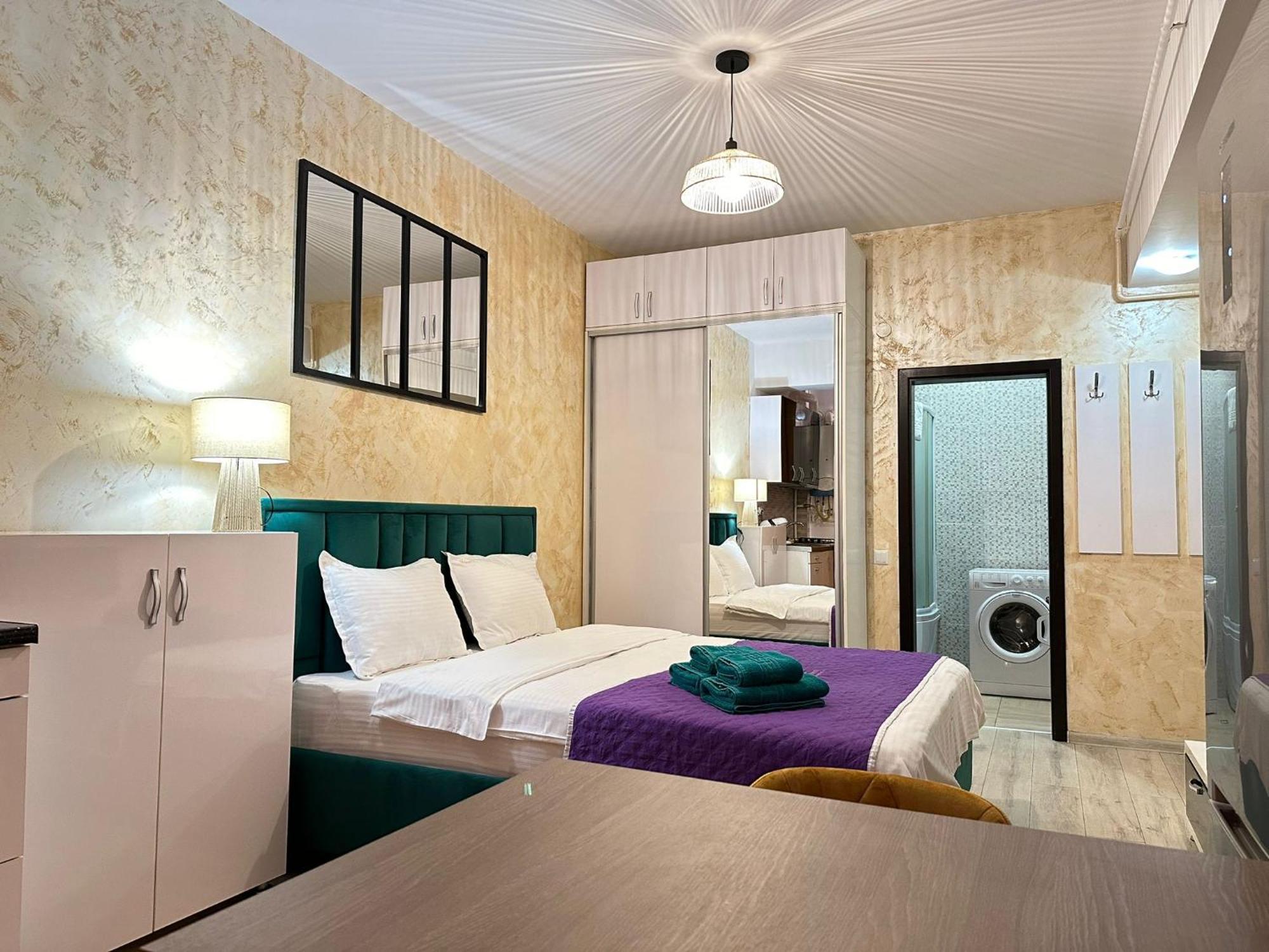 Studios & Apartments Palas By Glam Apartments Iasi Eksteriør billede