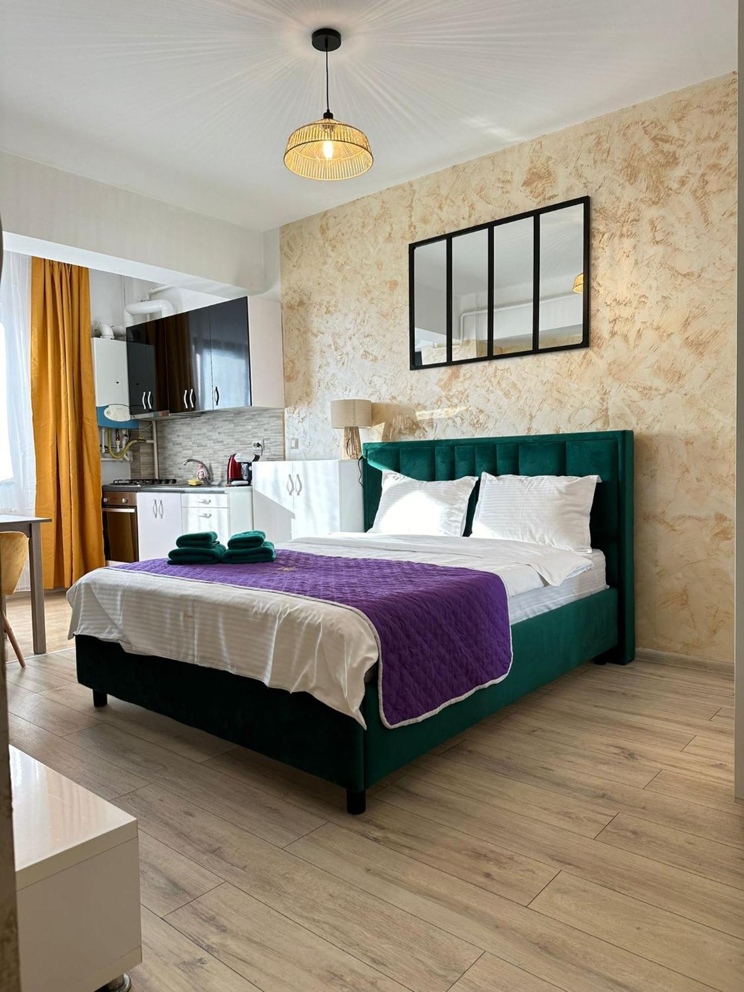 Studios & Apartments Palas By Glam Apartments Iasi Eksteriør billede