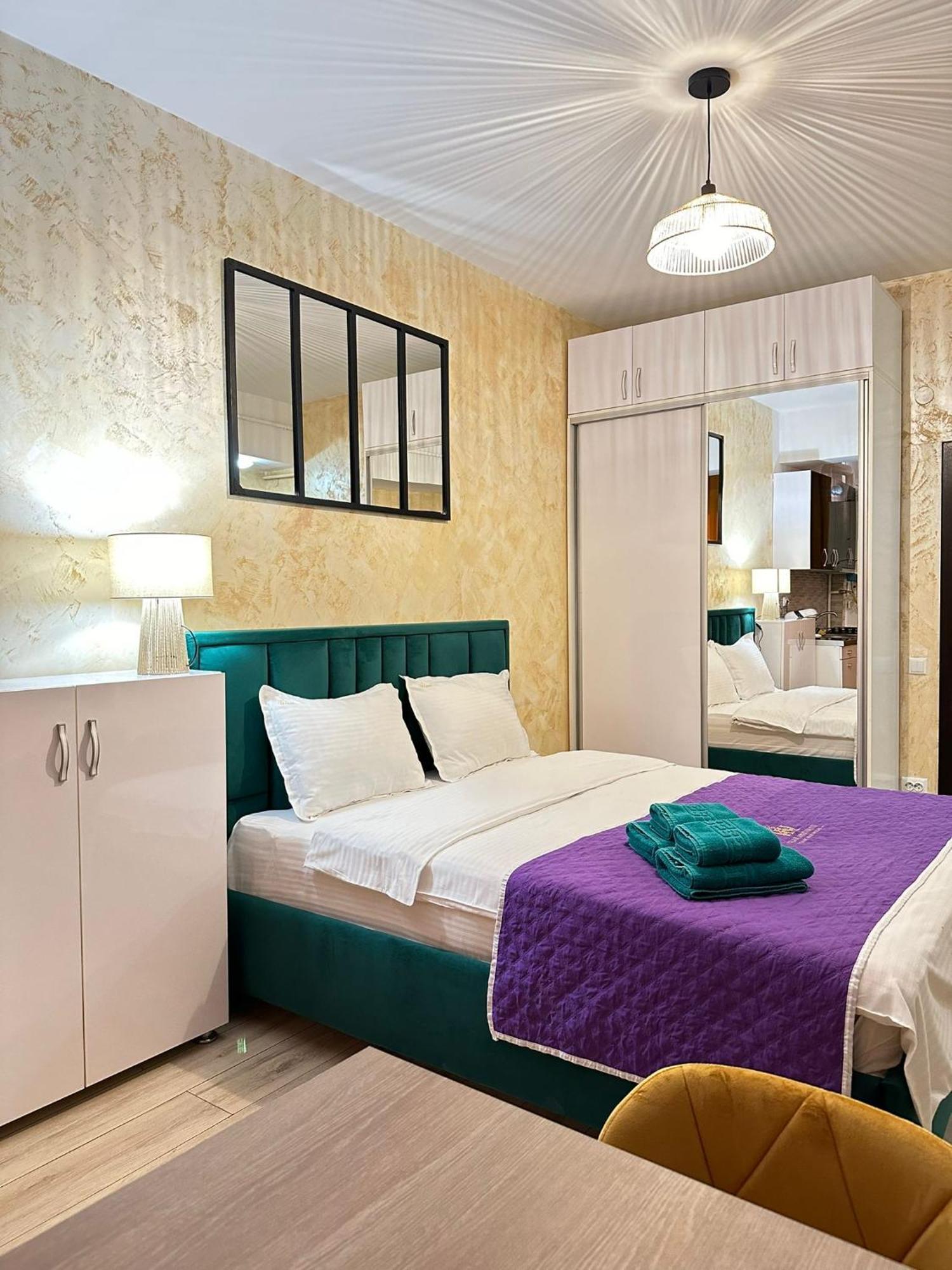 Studios & Apartments Palas By Glam Apartments Iasi Eksteriør billede
