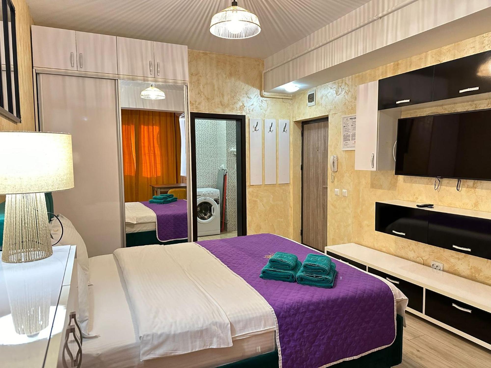 Studios & Apartments Palas By Glam Apartments Iasi Eksteriør billede
