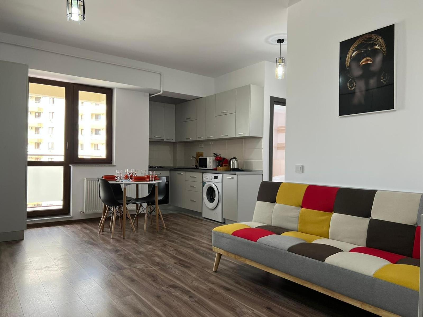 Studios & Apartments Palas By Glam Apartments Iasi Eksteriør billede