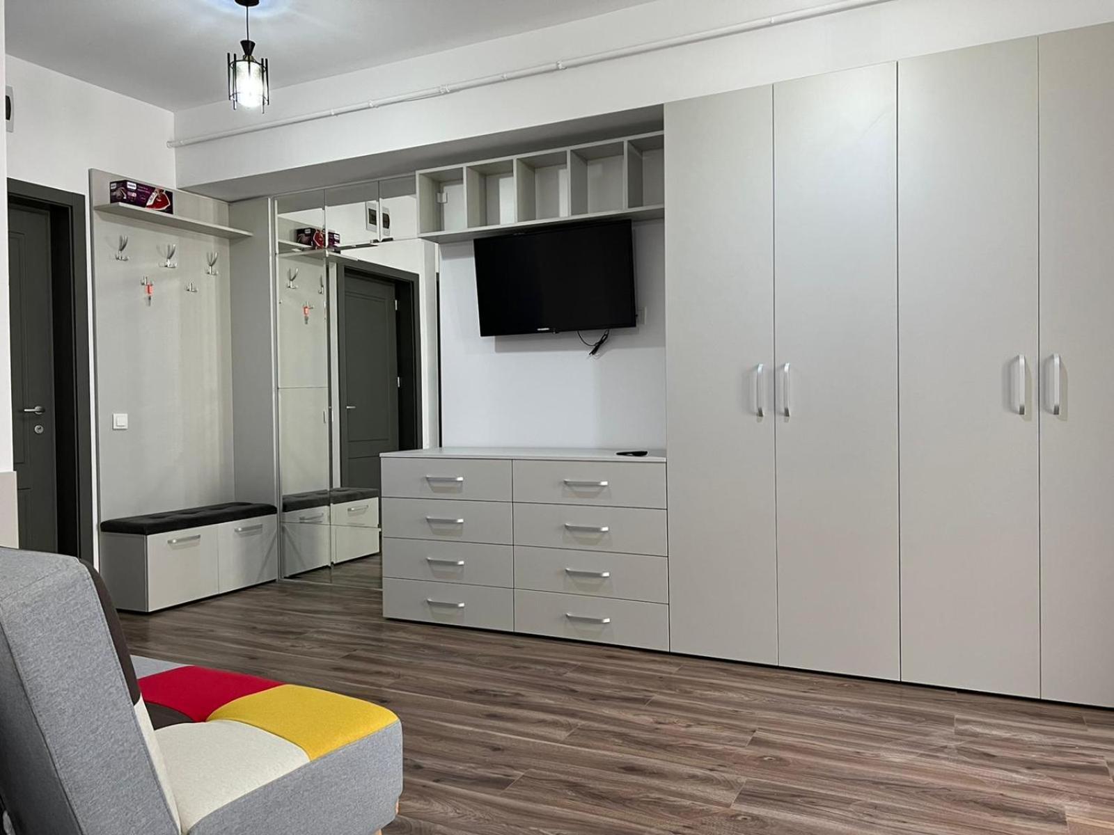 Studios & Apartments Palas By Glam Apartments Iasi Eksteriør billede
