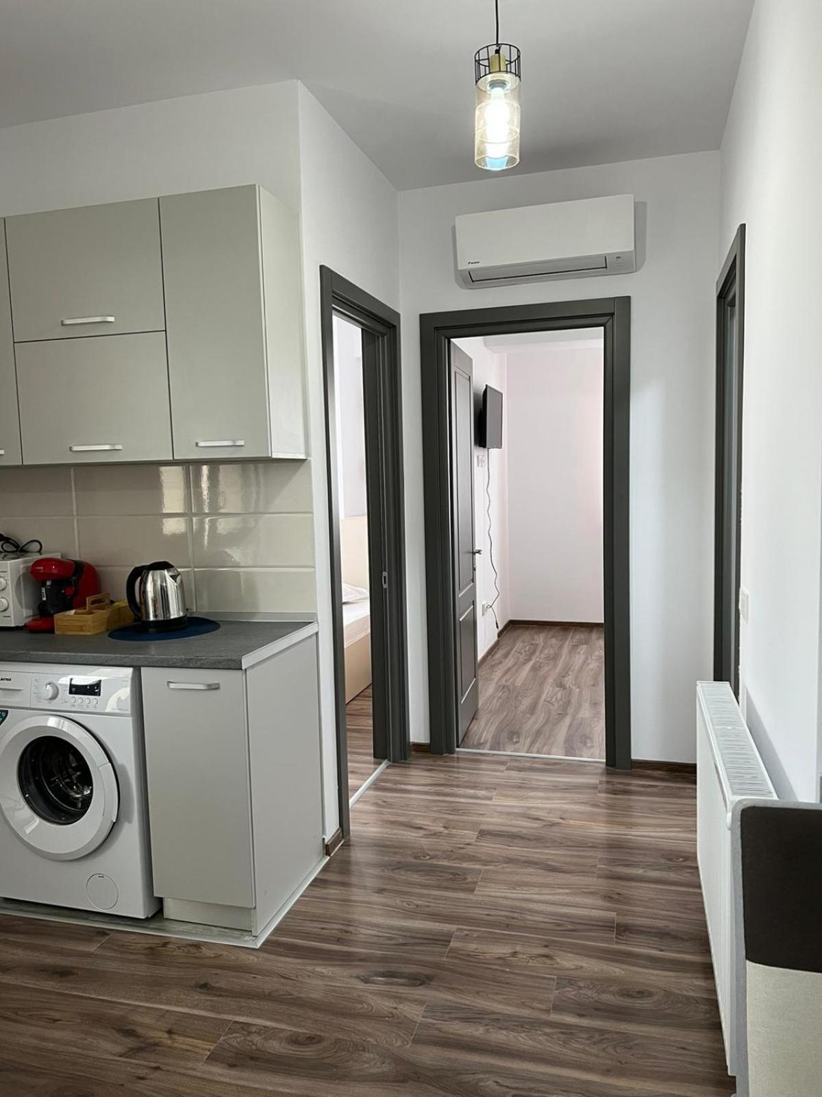 Studios & Apartments Palas By Glam Apartments Iasi Eksteriør billede