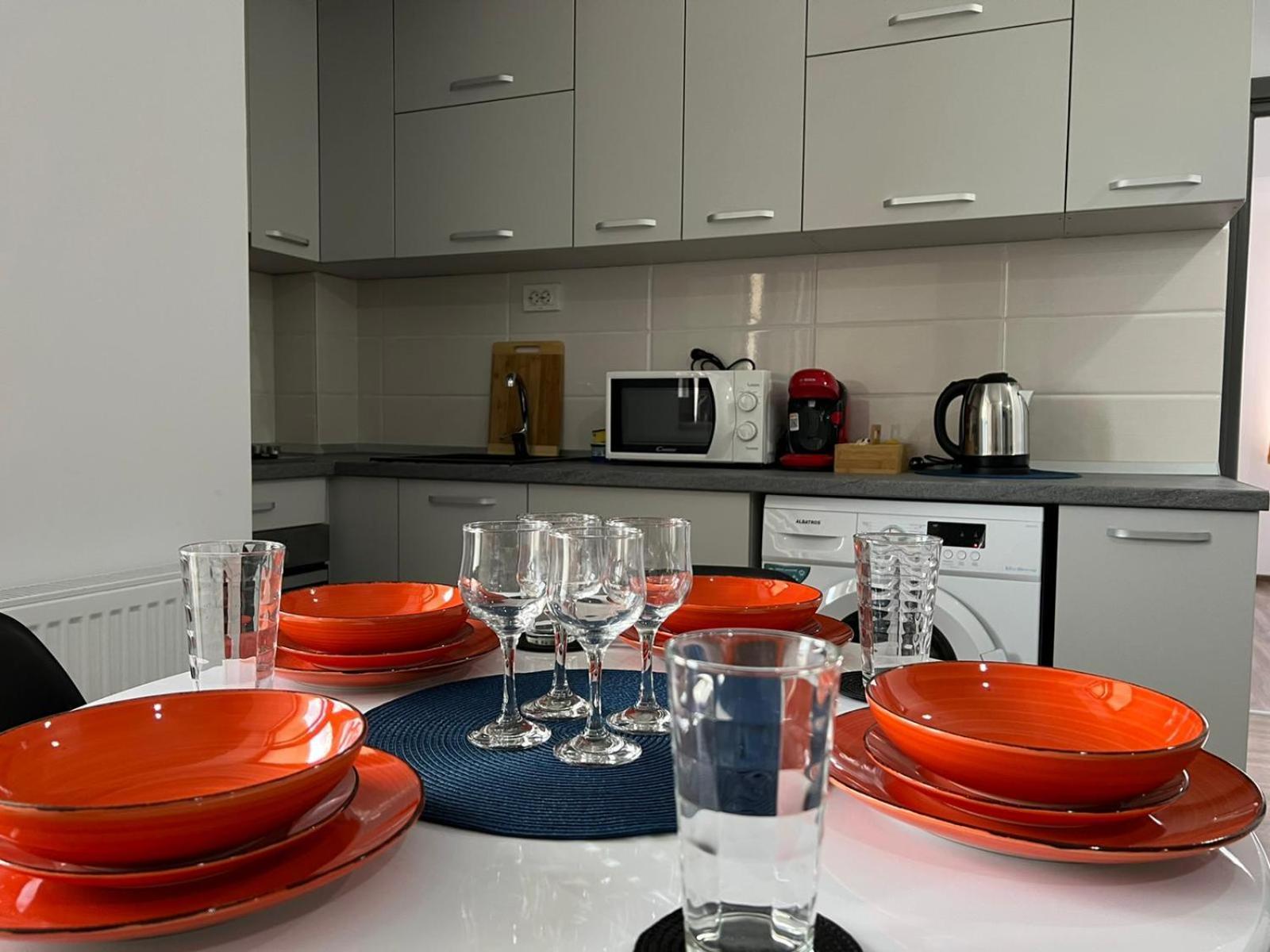 Studios & Apartments Palas By Glam Apartments Iasi Eksteriør billede